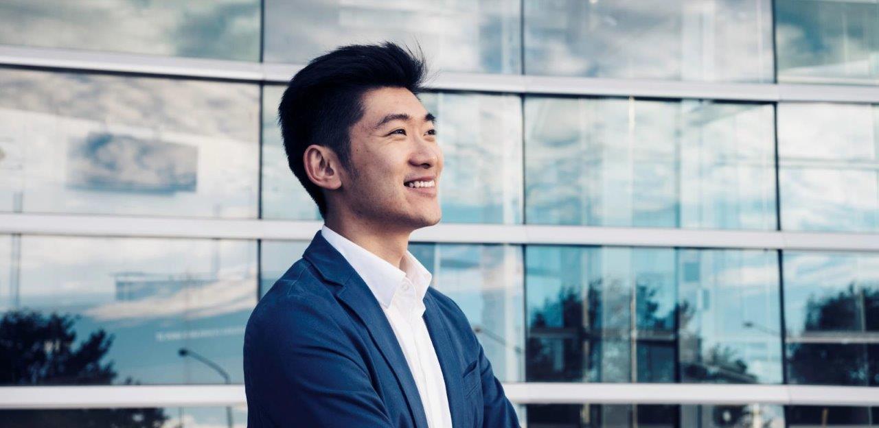 Tony Chen Lin (solo piano)