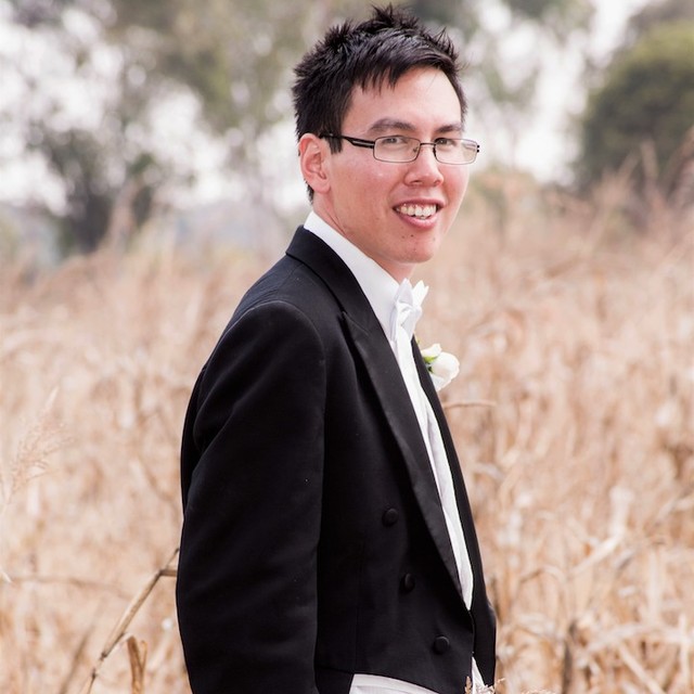 John Chen (piano) 